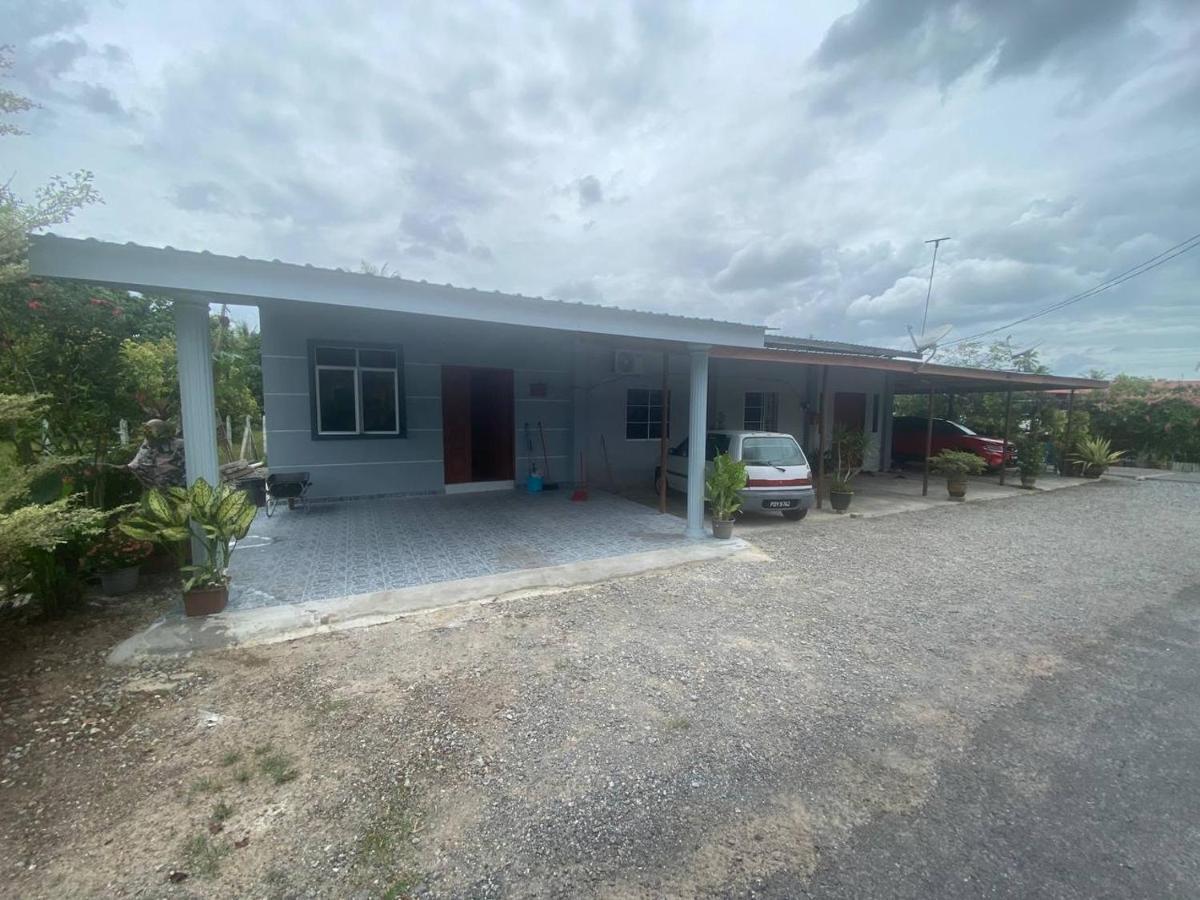 Makndak Roomstay Arau Εξωτερικό φωτογραφία