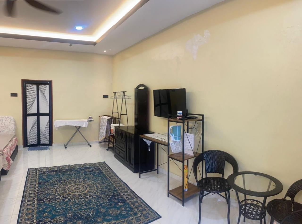 Makndak Roomstay Arau Εξωτερικό φωτογραφία